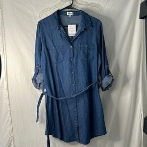 Mini jean dress with Ty belt, long sleeves in new condition with tags